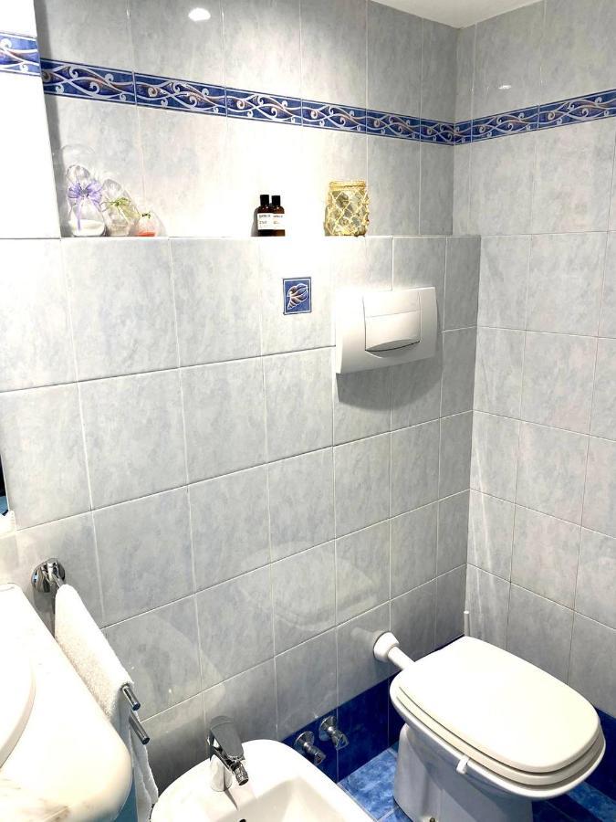 Ringhiera House Tertulliano - Free Street Parking Nearby Apartment Milano Ngoại thất bức ảnh