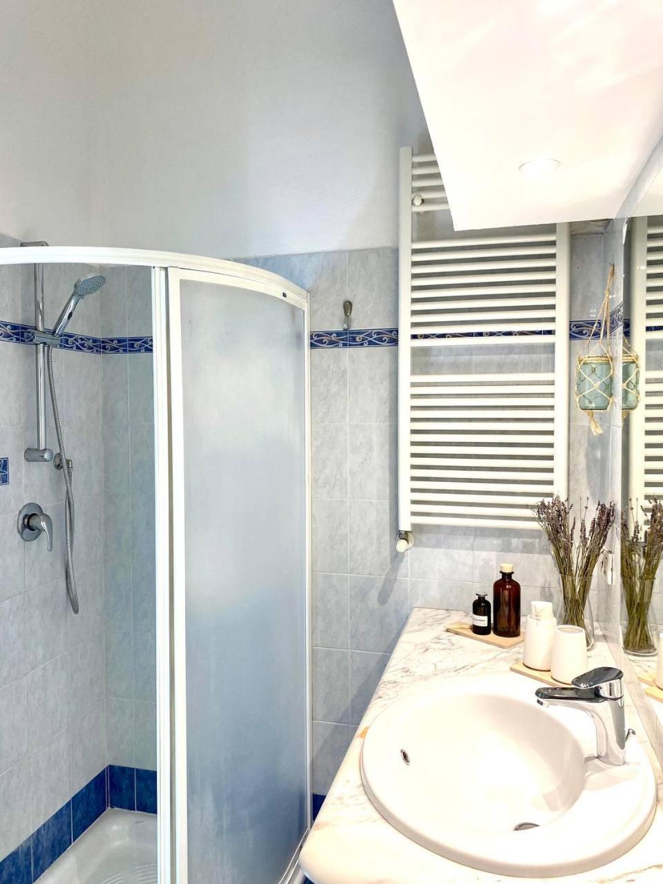 Ringhiera House Tertulliano - Free Street Parking Nearby Apartment Milano Ngoại thất bức ảnh