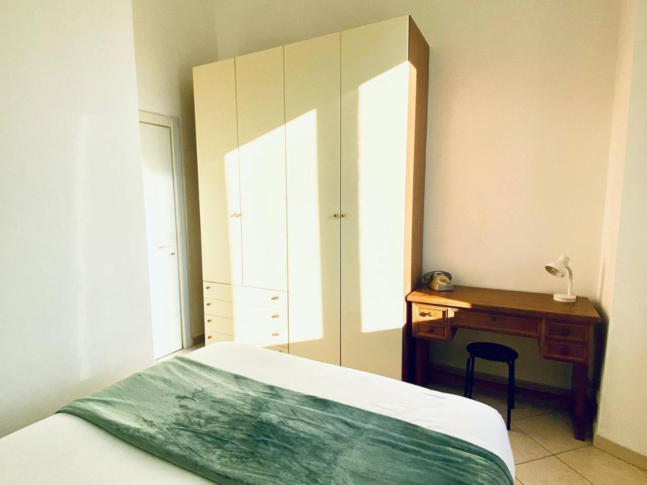 Ringhiera House Tertulliano - Free Street Parking Nearby Apartment Milano Ngoại thất bức ảnh