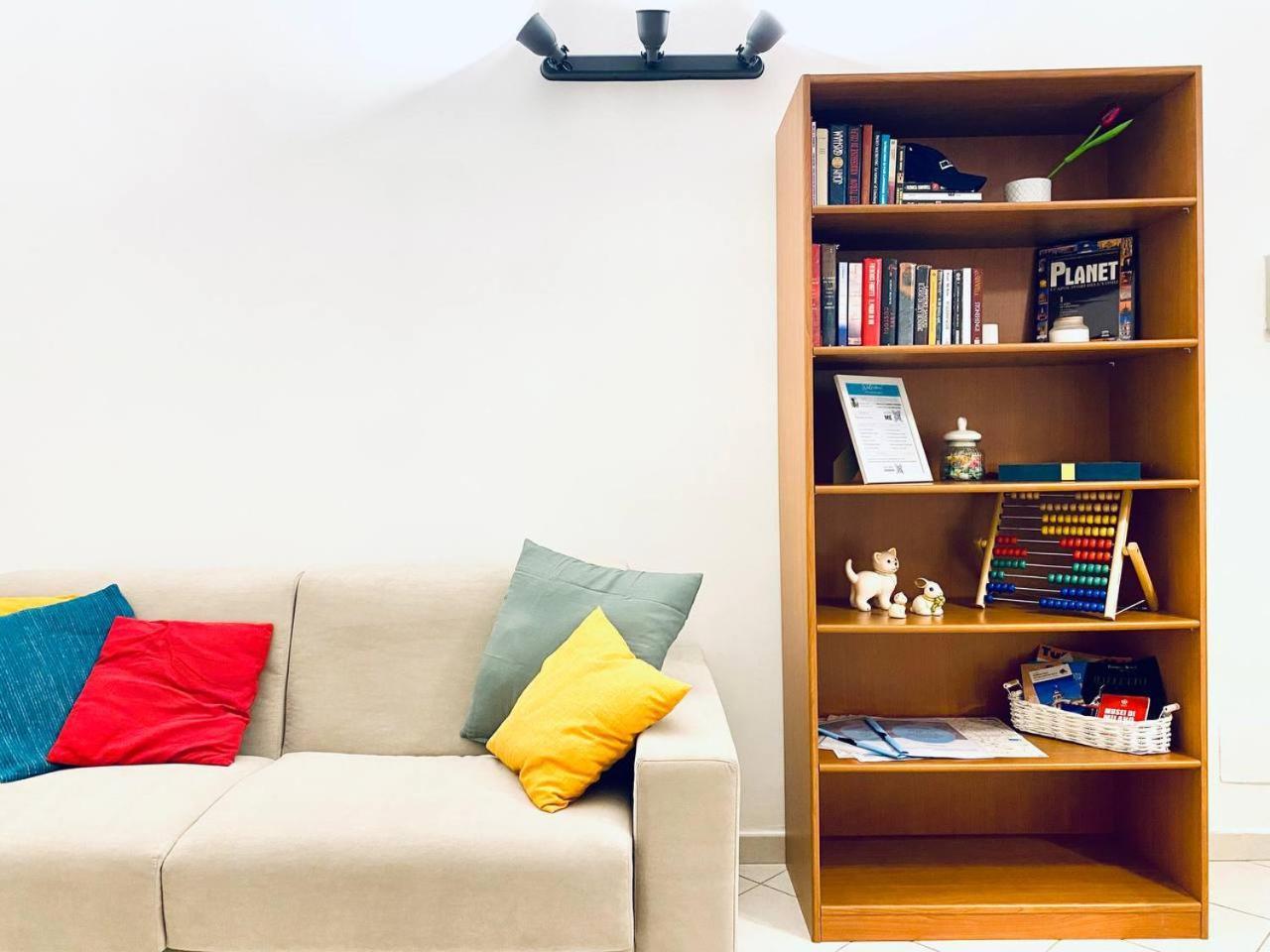Ringhiera House Tertulliano - Free Street Parking Nearby Apartment Milano Ngoại thất bức ảnh